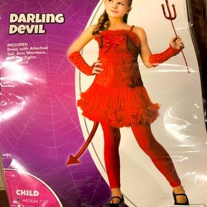 New girls size medium (7-10) devil costume.